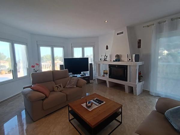 Casa independiente en calle de Melicertes