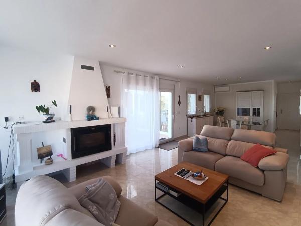 Casa independiente en calle de Melicertes