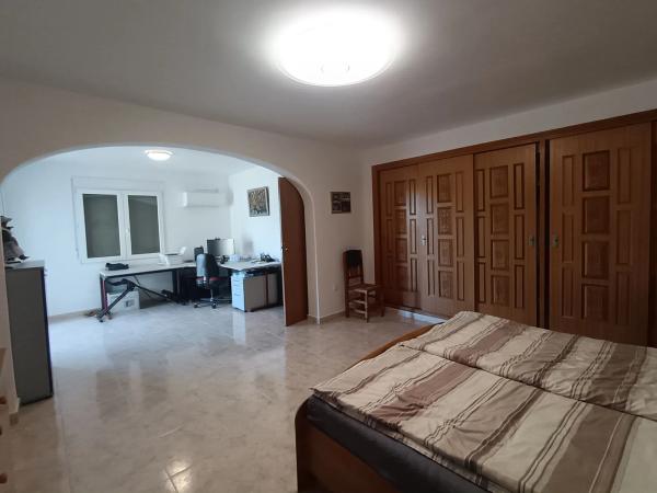 Casa independiente en calle de Melicertes