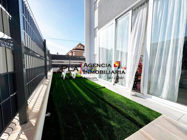 Piso en Barrio Les Bovetes-La Felicidad