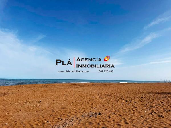 Piso en Barrio Les Bovetes-La Felicidad