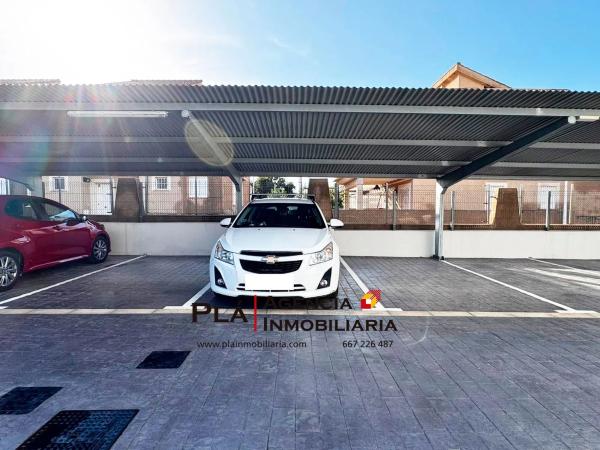 Piso en Barrio Les Bovetes-La Felicidad