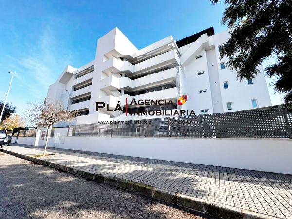 Piso en Barrio Les Bovetes-La Felicidad