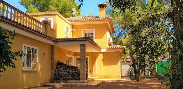 Chalet en Les Rotes/Las Rotas