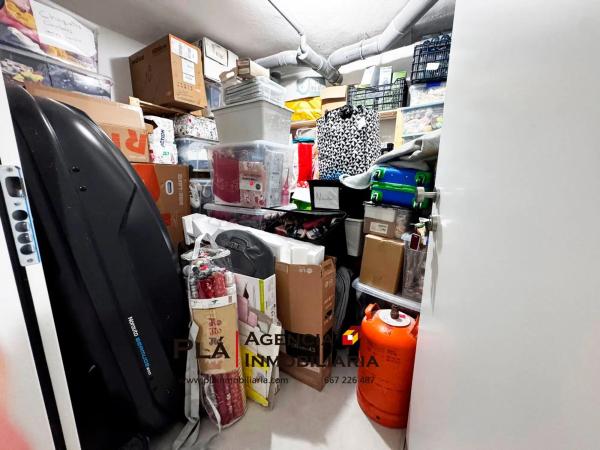 Piso en Barrio Les Bovetes-La Felicidad