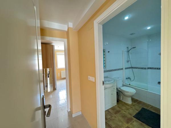 Casa independiente en calle Mimas