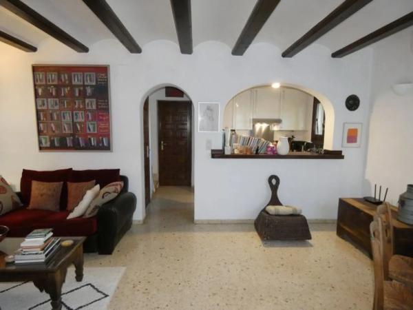 Chalet pareado en calle de Venus, 27