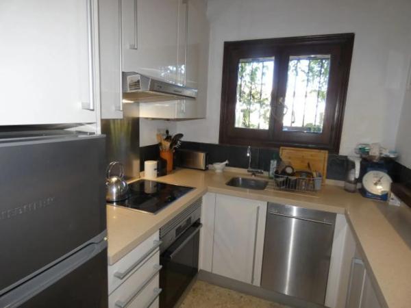 Chalet pareado en calle de Venus, 27