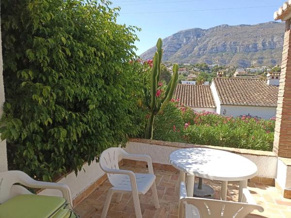 Casa independiente en calle Deneb, 16