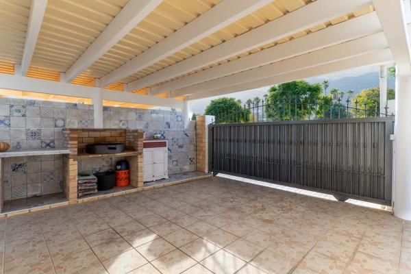 Chalet en Barrio Les Bassetes-El Marjal