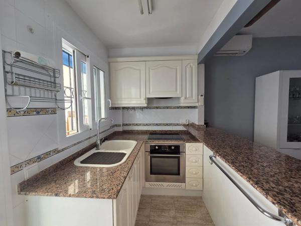 Chalet adosado en camino Real de Gandia