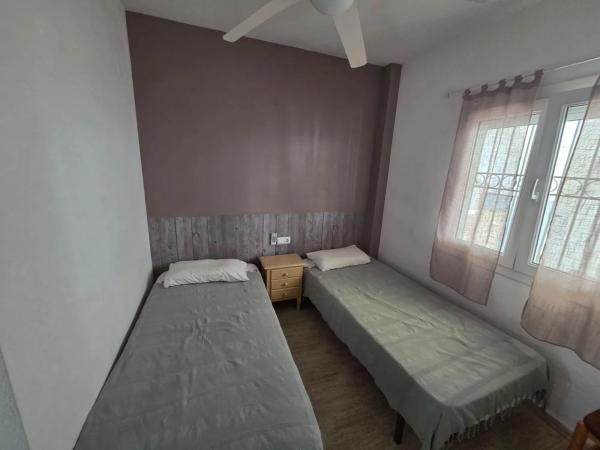 Chalet adosado en camino Real de Gandia