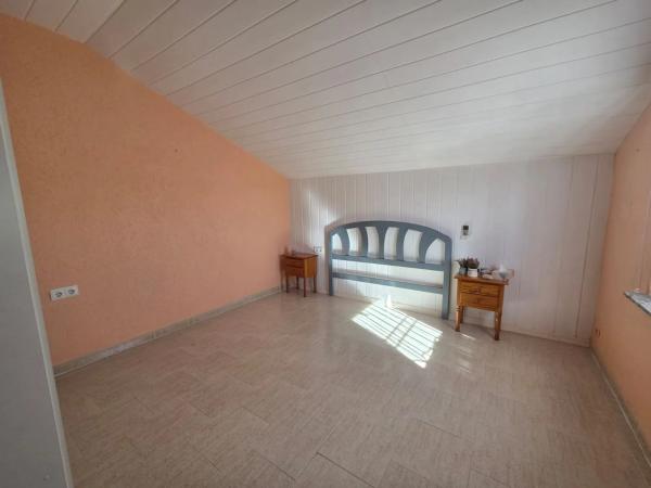 Chalet adosado en camino Real de Gandia