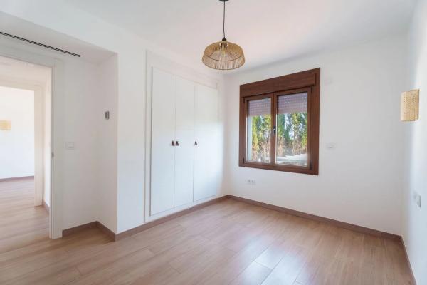 Casa independiente en calle Canellat, 5