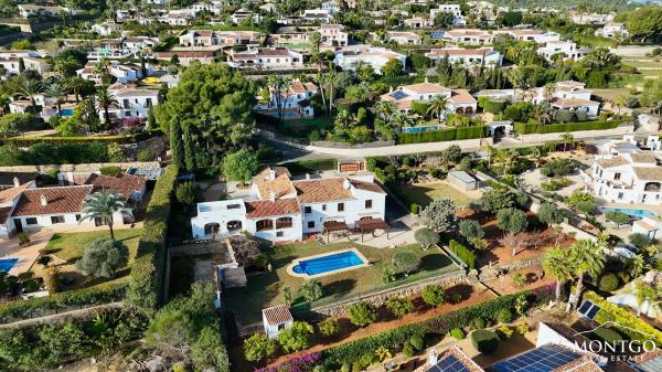 Casa independiente en La Lluca s/n