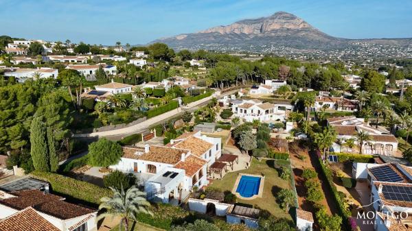 Casa independiente en La Lluca s/n