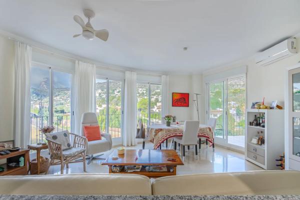 Piso en calle del Paradis, 3