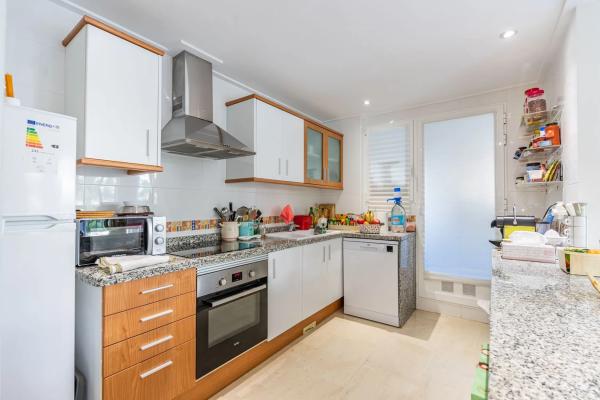 Piso en calle del Paradis, 3