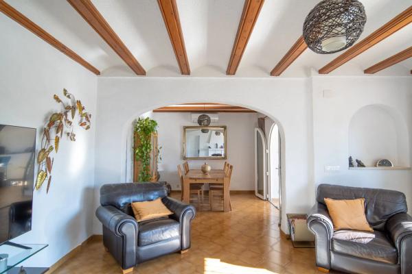 Casa independiente en calle de la Penyaparda