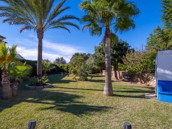 Casa independiente en calle de la Penyaparda