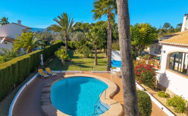 Casa independiente en calle de la Penyaparda