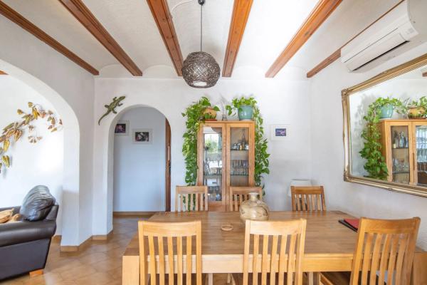 Casa independiente en calle de la Penyaparda