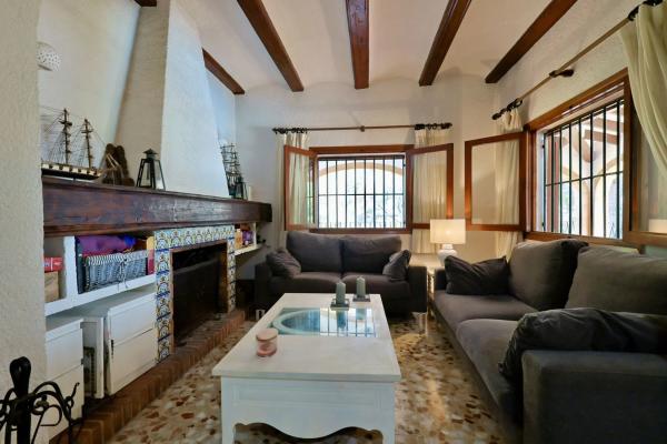 Casa independiente en camino de les Adsubies