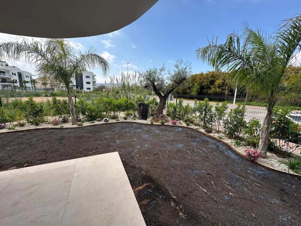 Piso en calle Cannes