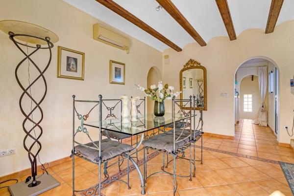 Chalet en Cap Martí - Pinomar