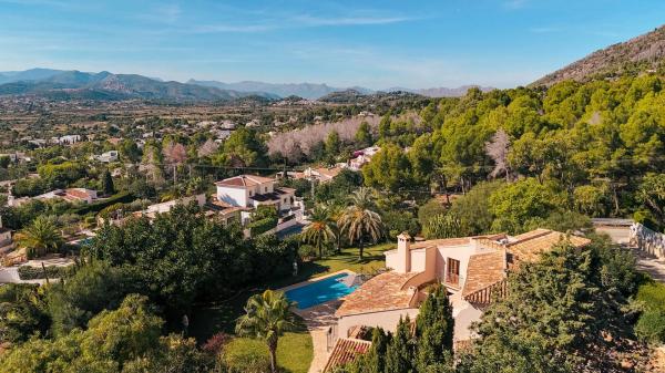 Casa independiente en calle del Montgó