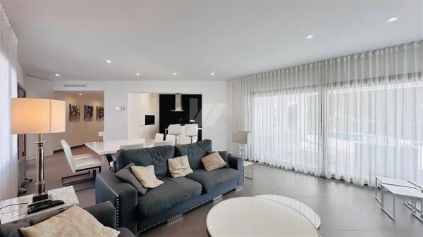 Casa independiente en calle Pintor Berruguete