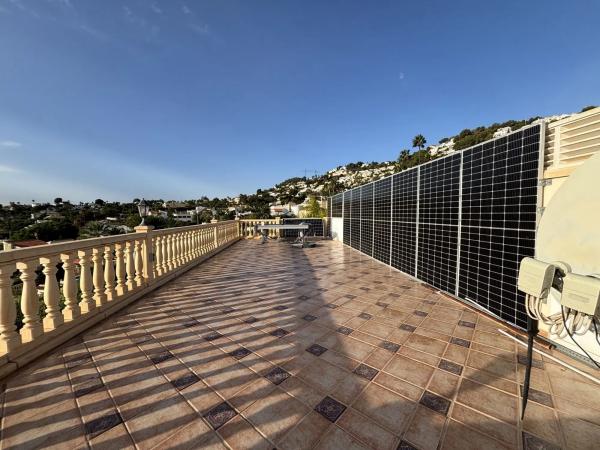 Casa independiente en calle Avellano, 24