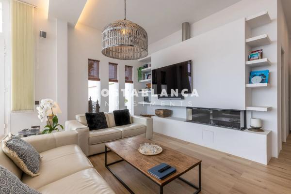 Casa independiente en calle Castillo