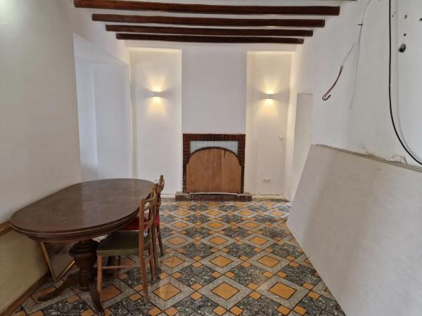 Casa de pueblo en calle de l'Embut, 18