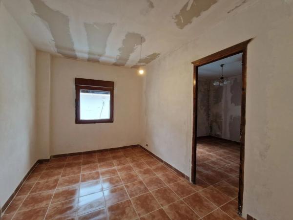 Casa de pueblo en calle de l'Embut, 18