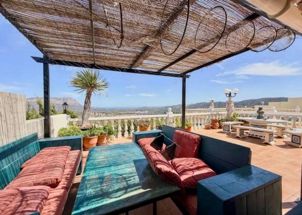 Casa independiente en CL l'Estepa De