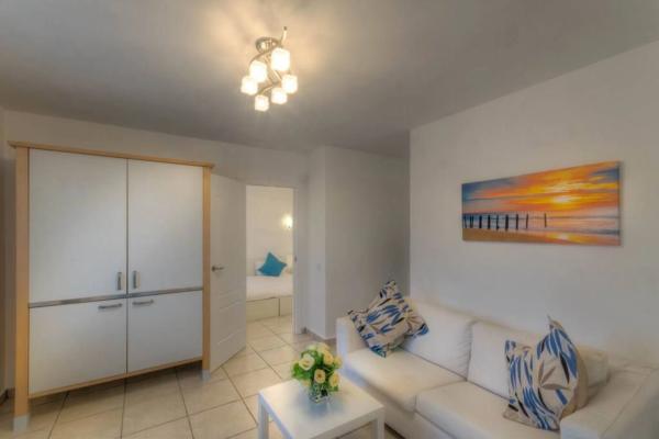 Casa independiente en calle de Miramar, 12