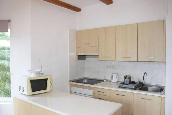 Piso en La Sella, 305