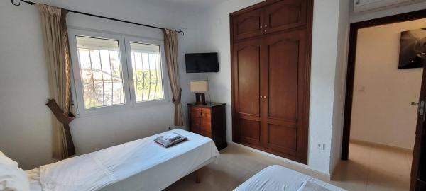 Casa independiente en calle de Mirabarques, 35