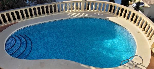 Casa independiente en calle de Mirabarques, 35