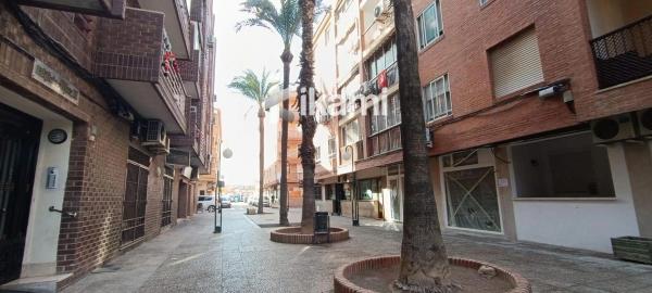 Piso en avenida Marina Baixa