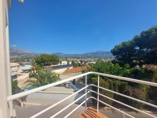 Chalet pareado en camino de la Cantera