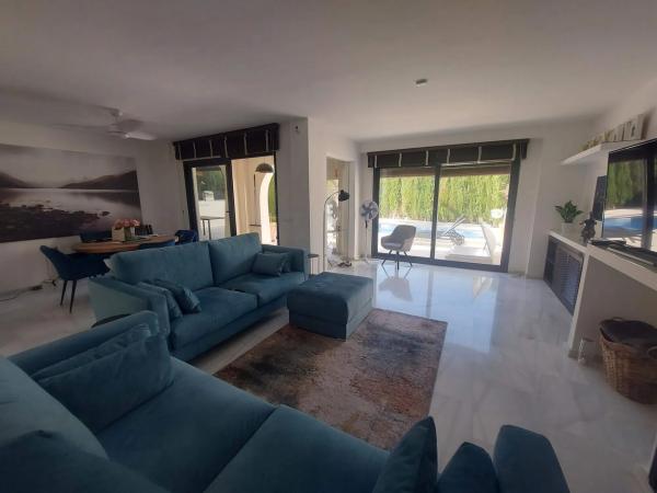 Chalet pareado en camino de la Cantera