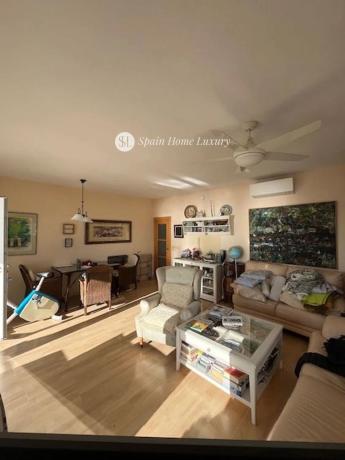 Piso en paseo de les Estreles