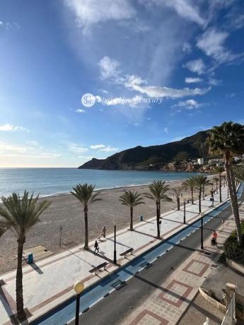 Piso en paseo de les Estreles