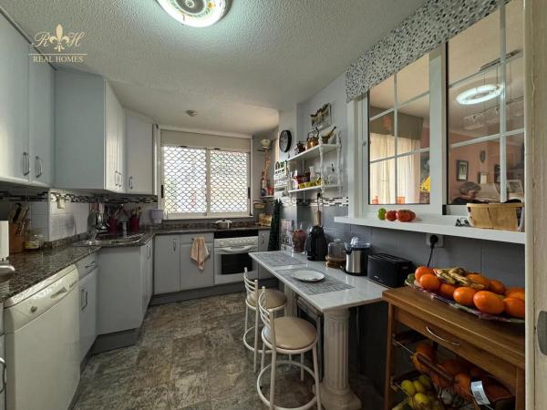 Piso en calle Narciso Yepes