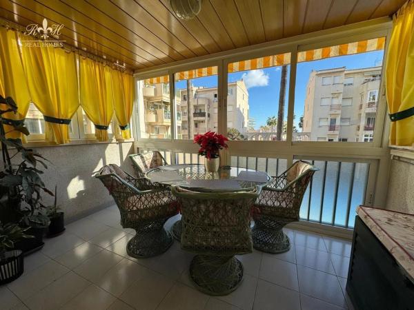 Piso en calle Narciso Yepes