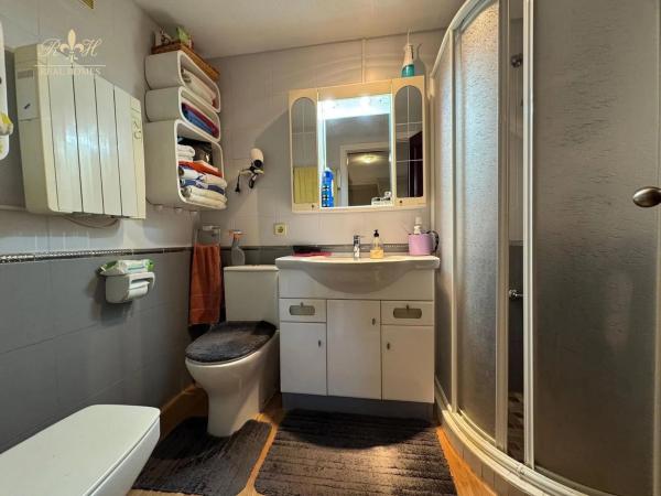 Piso en calle Narciso Yepes