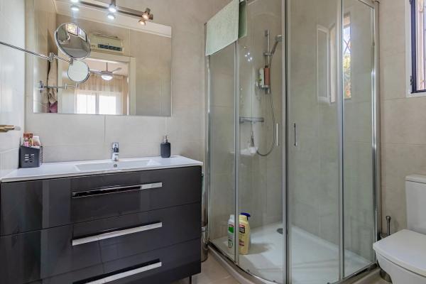 Chalet adosado en avenida d'Europa