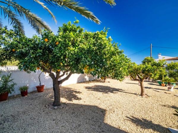 Casa independiente en camino del Sarando